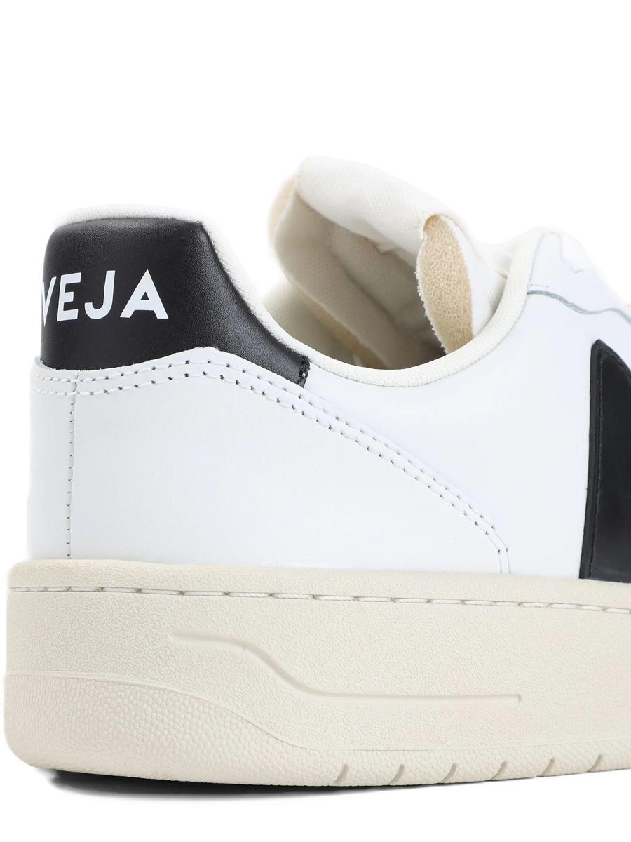 Veja V-10 Leather Shoes