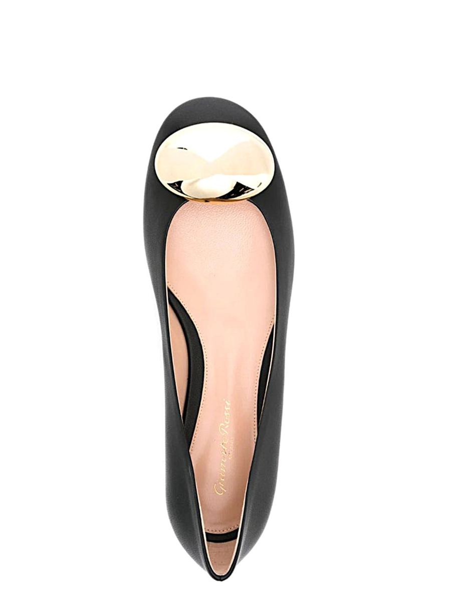 GIANVITO ROSSI Shoes