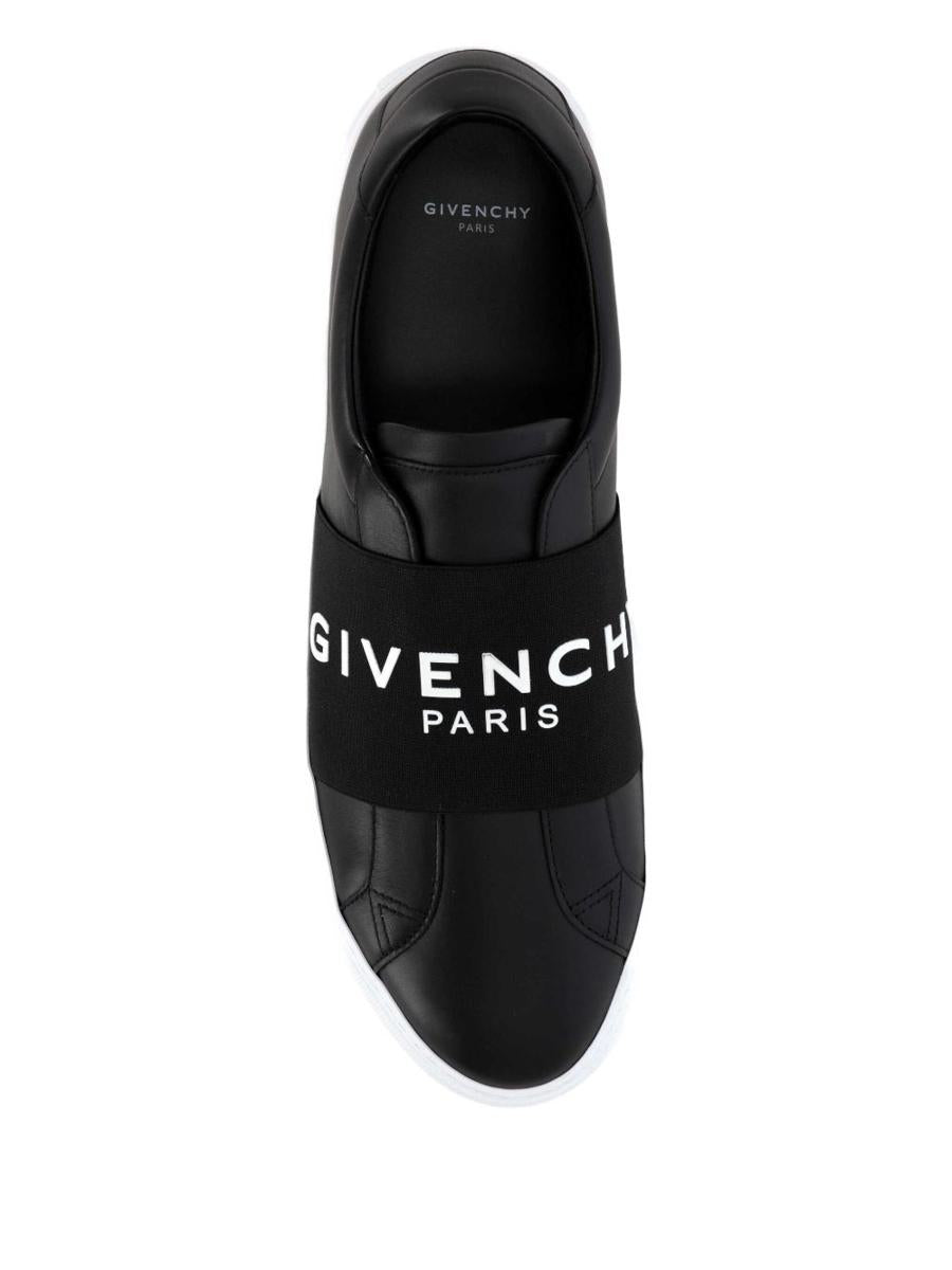 Givenchy Sneakers