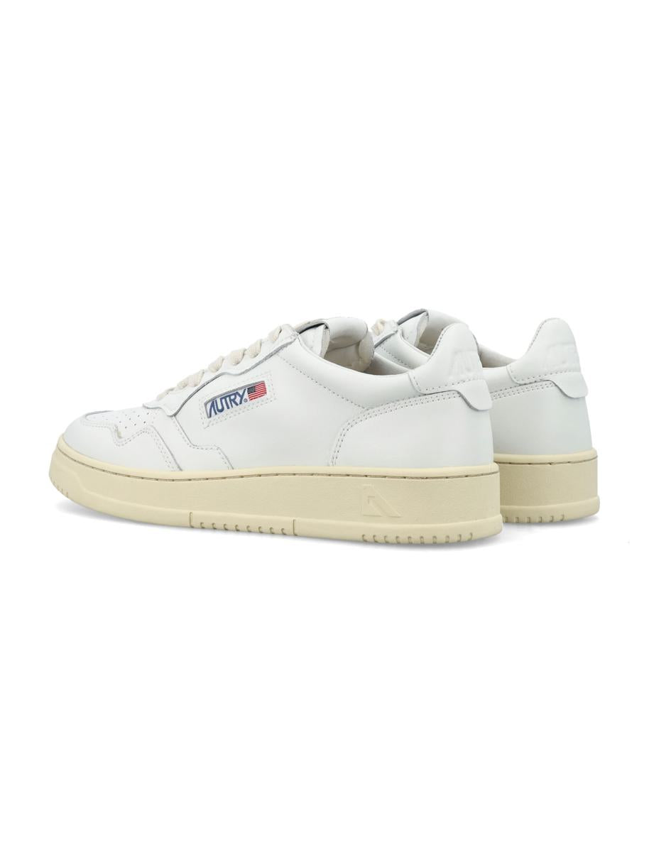 Autry Medalist Low Sneakers