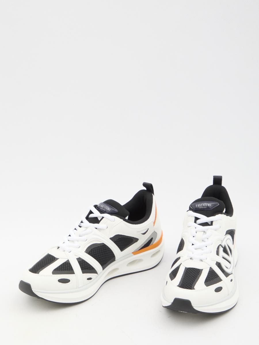 Low Top Vlogo Easyjog Sneakers