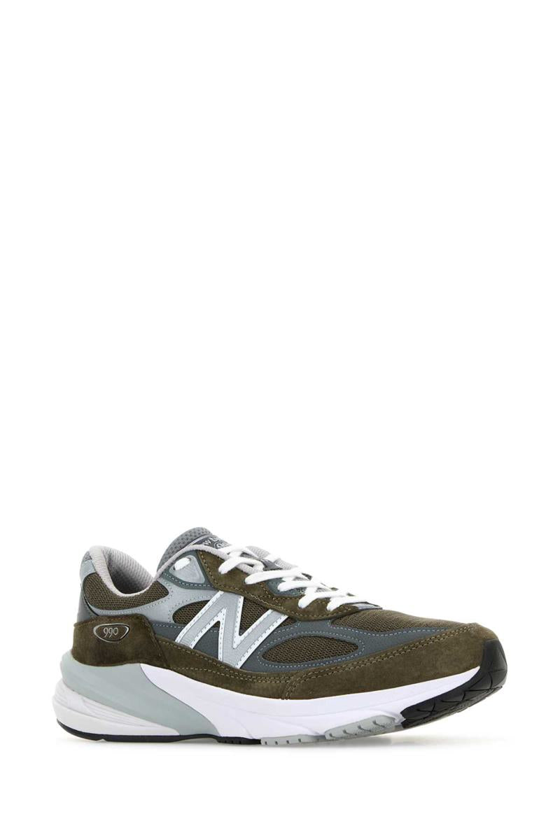 New Balance Sneakers