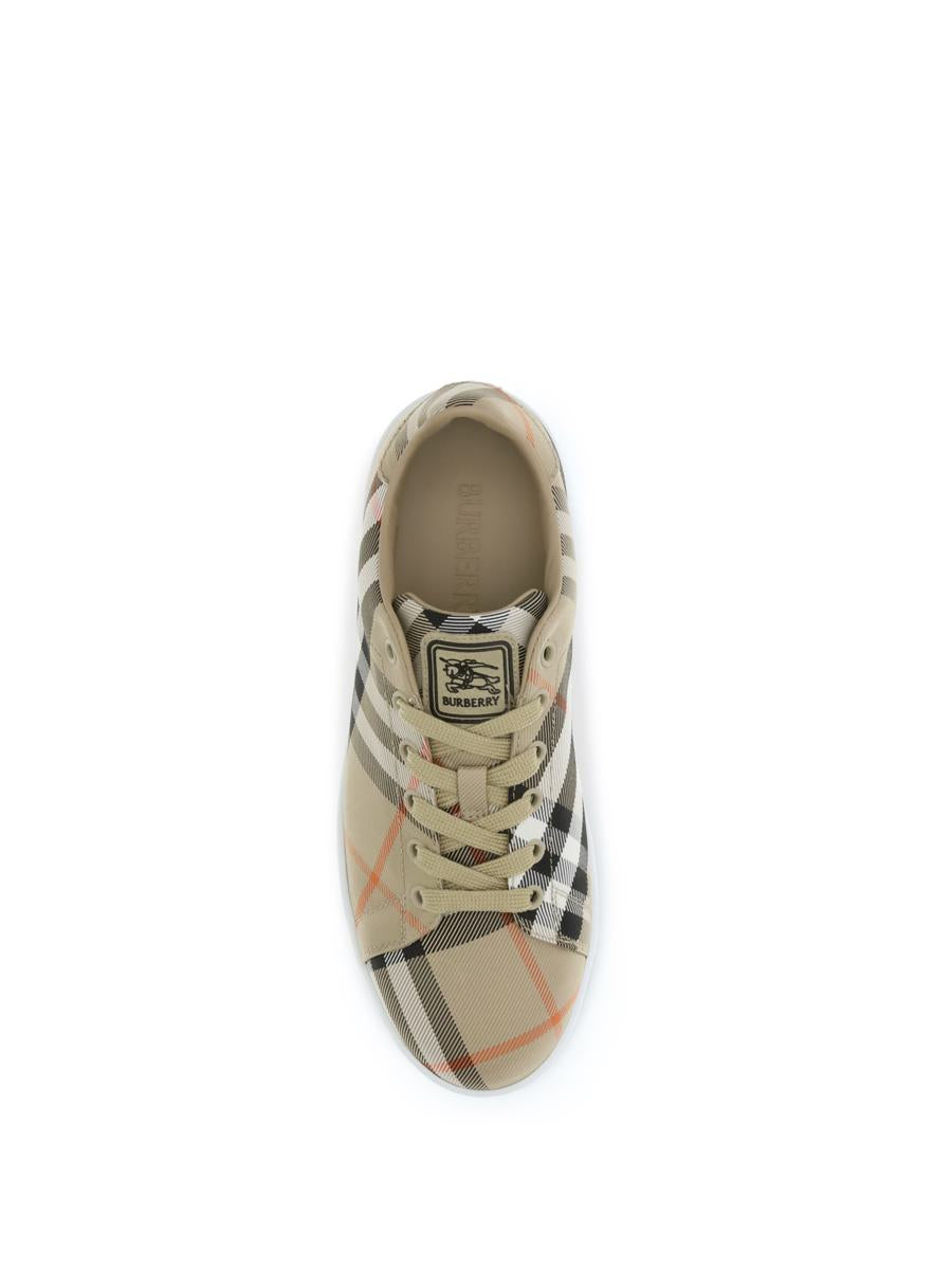 Burberry Sneakers