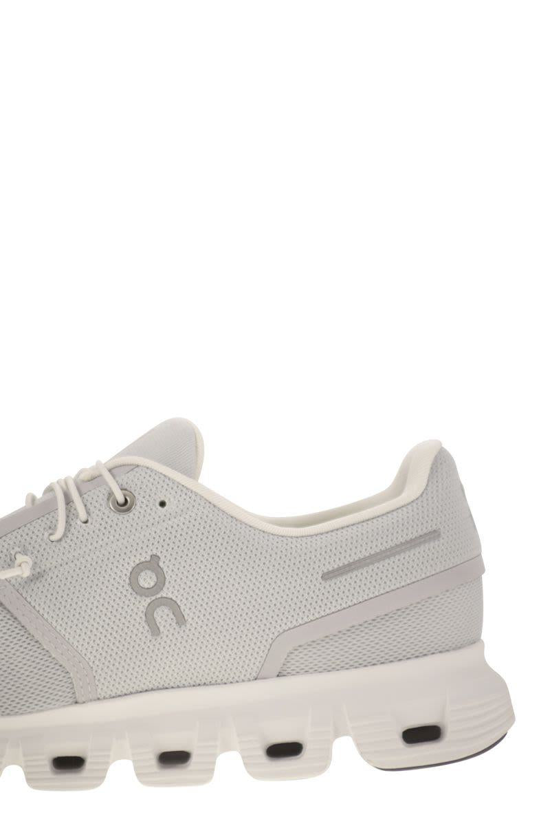 On Running Cloud 6 - Sneakers