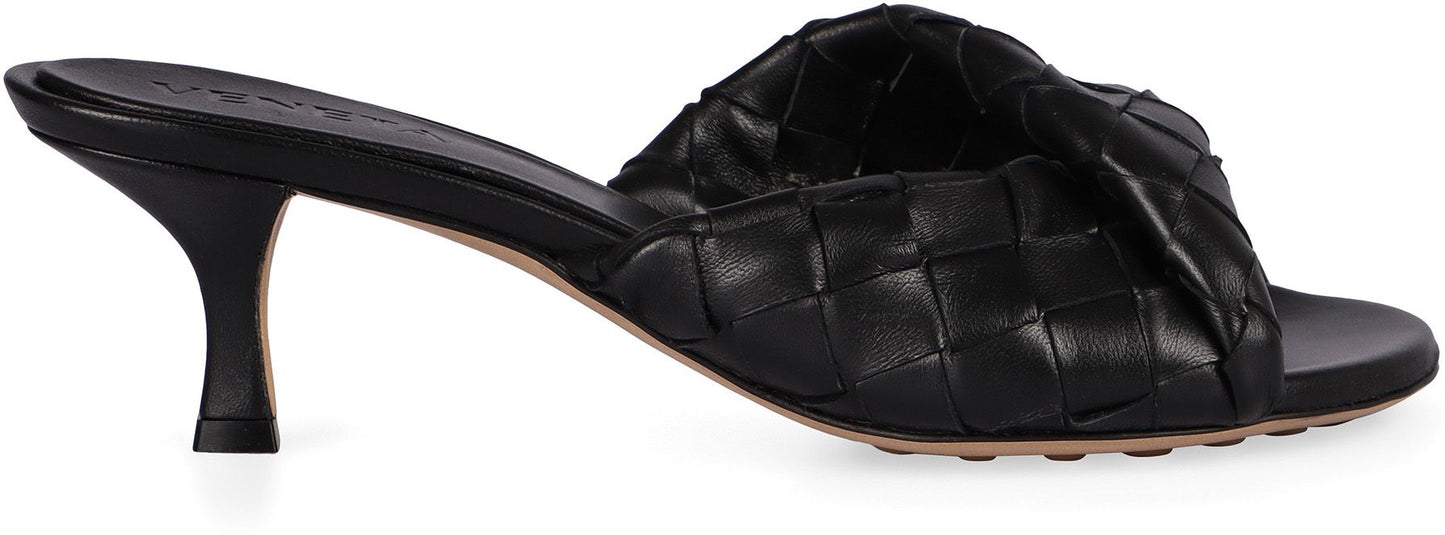 bottega-veneta-mules-1765531996008477450-3