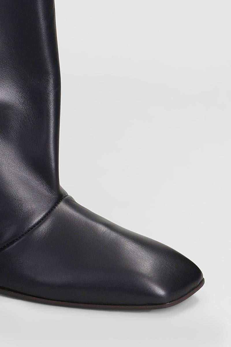 Vicini Cizin 30 Low Heels Boots