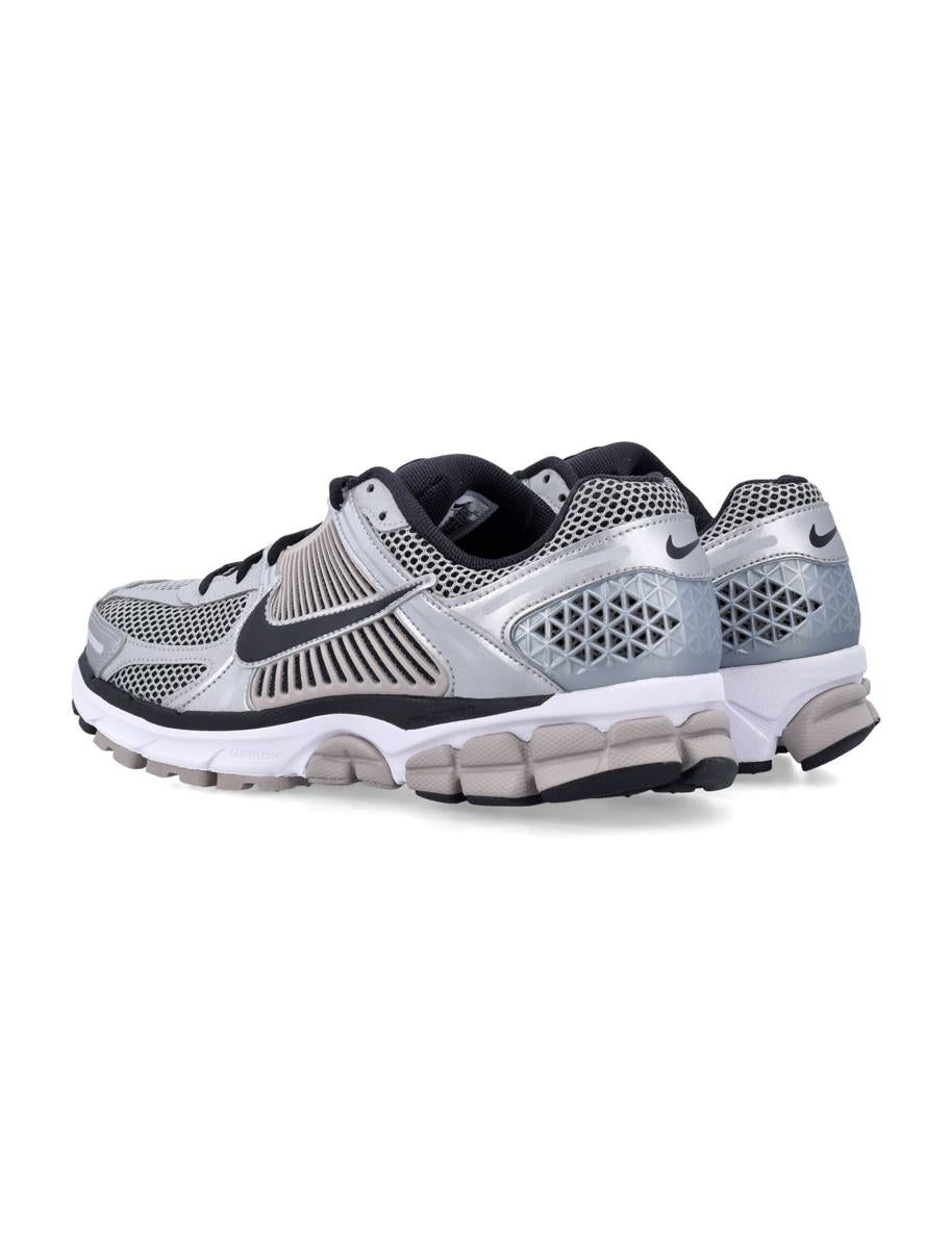 Nike Zoom Vomero 5