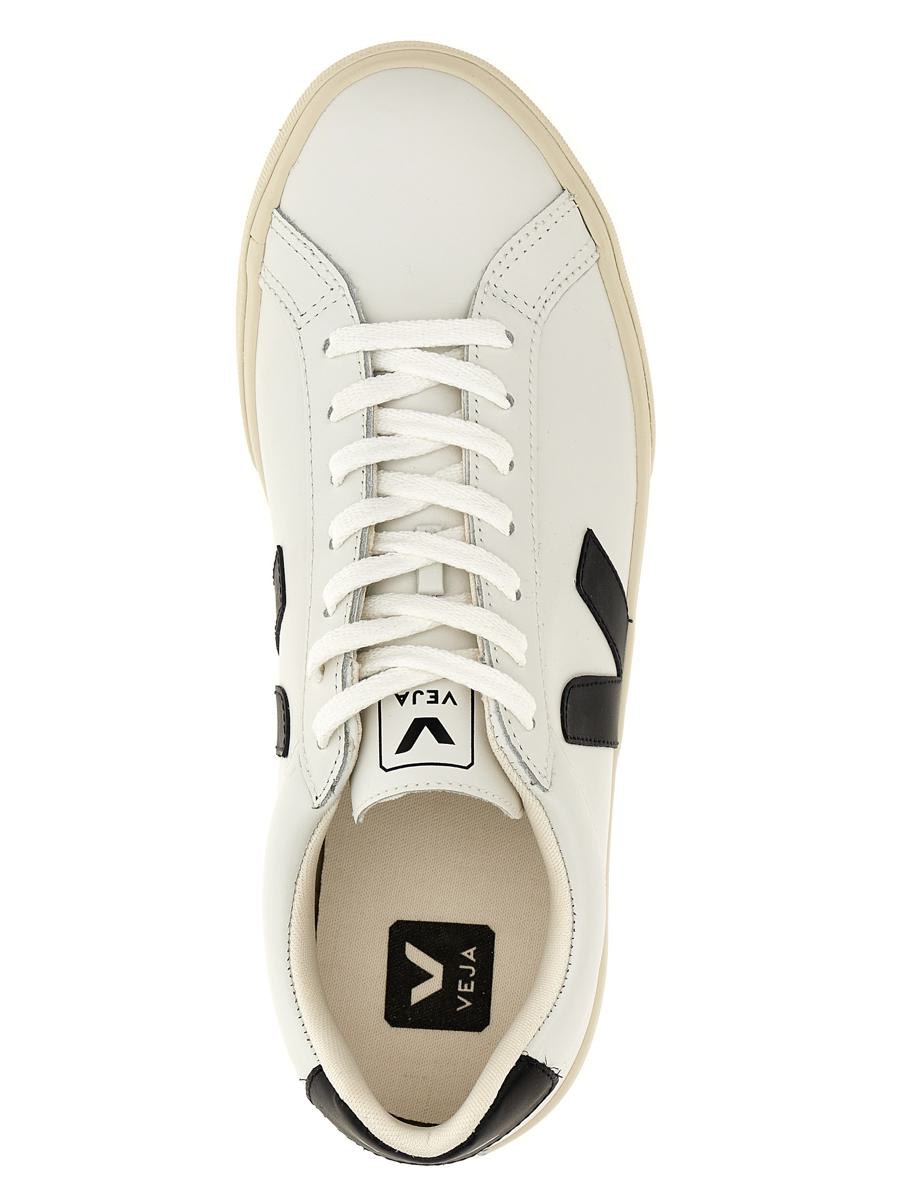 Veja 'Esplar Logo' Sneakers