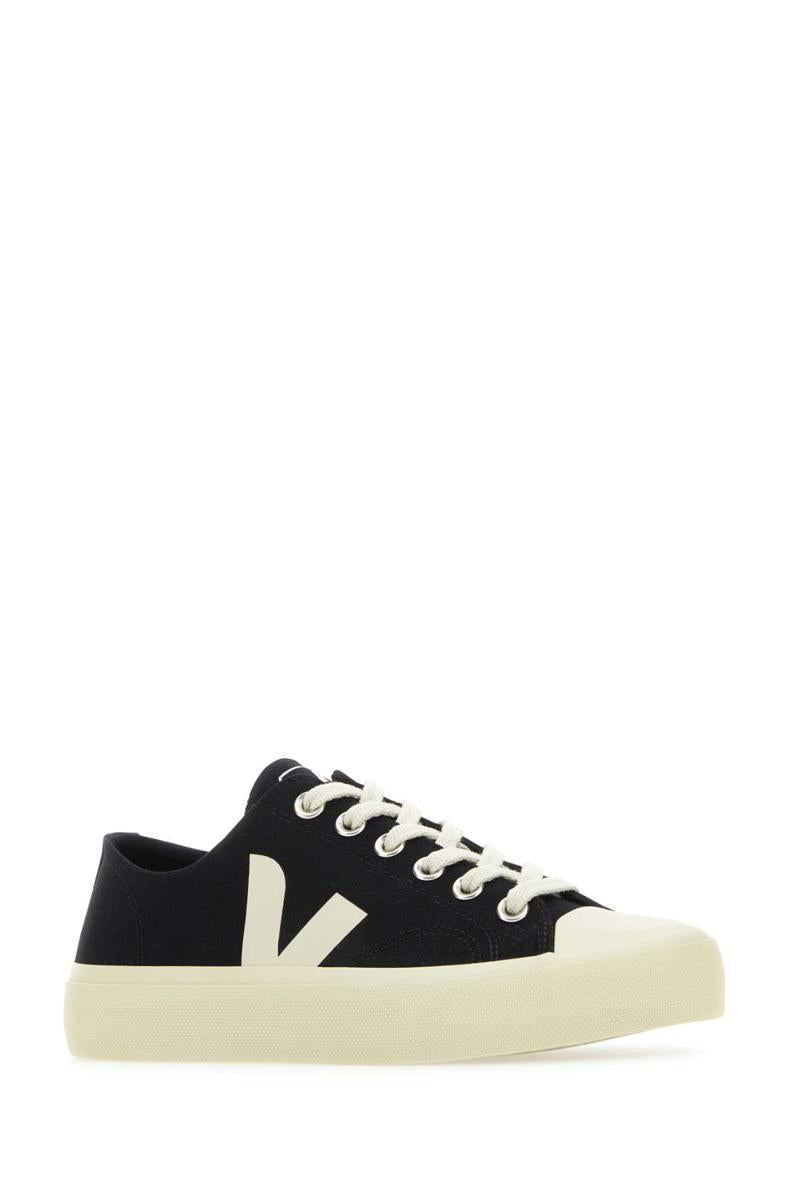 Veja Sneakers