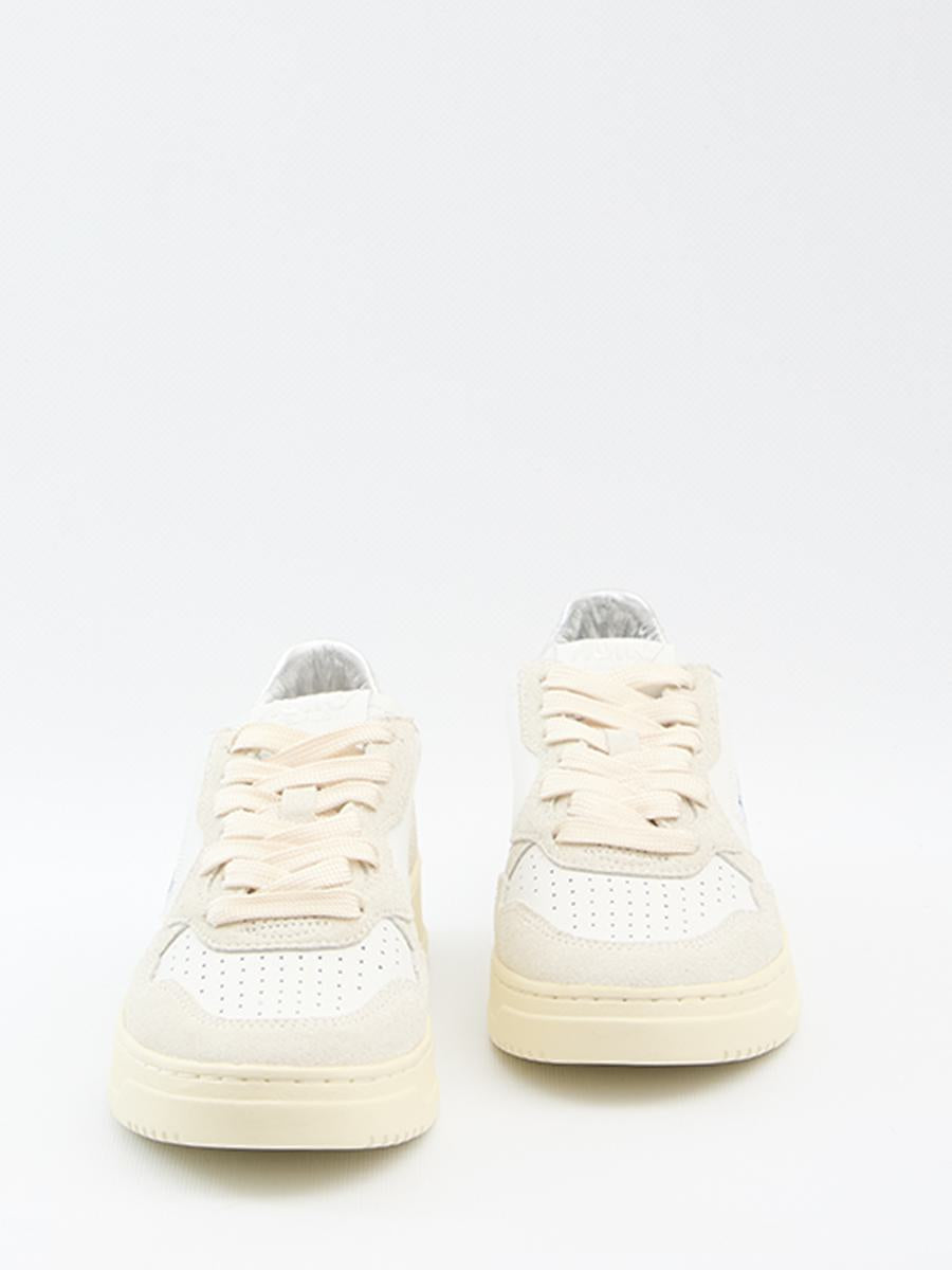 Medalist Low Sneakers