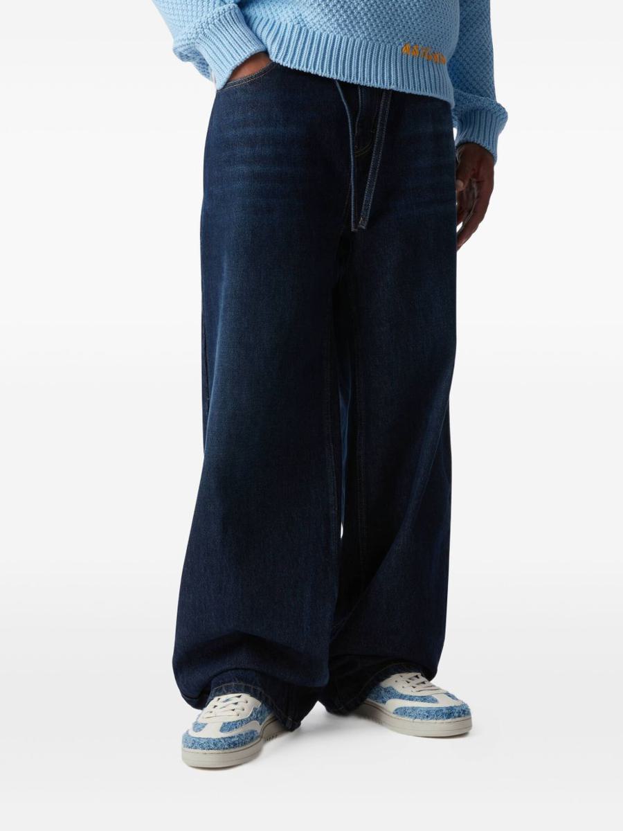 Axel Arigato Sneakers