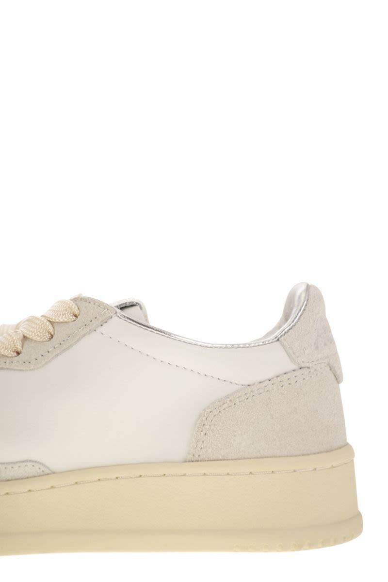 Autry Medalist Low - Sneakers With Two-Tone Glitter