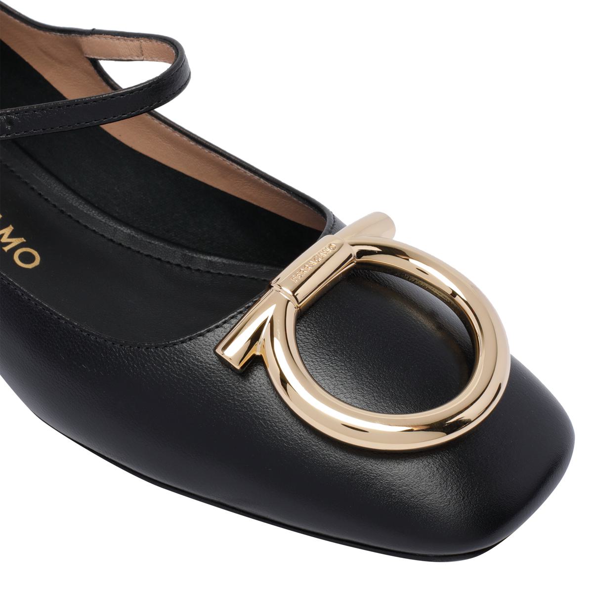 Salvatore Ferragamo Flat Shoes