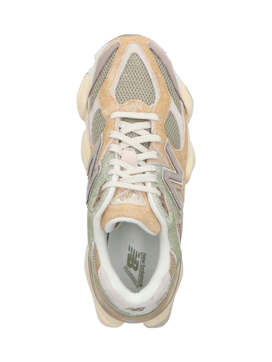 New Balance Sneakers