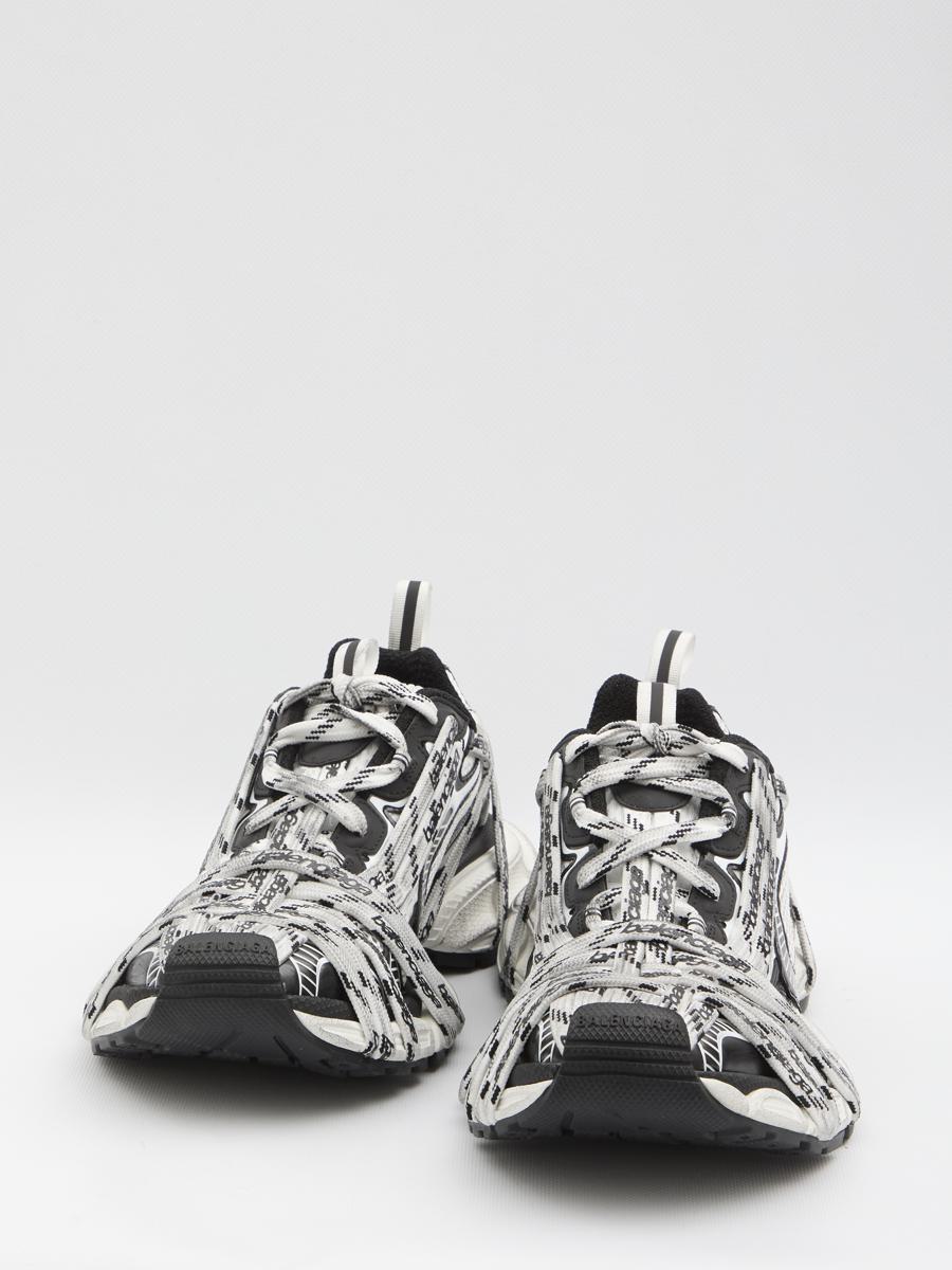 3Xl Extreme Laces Sneakers