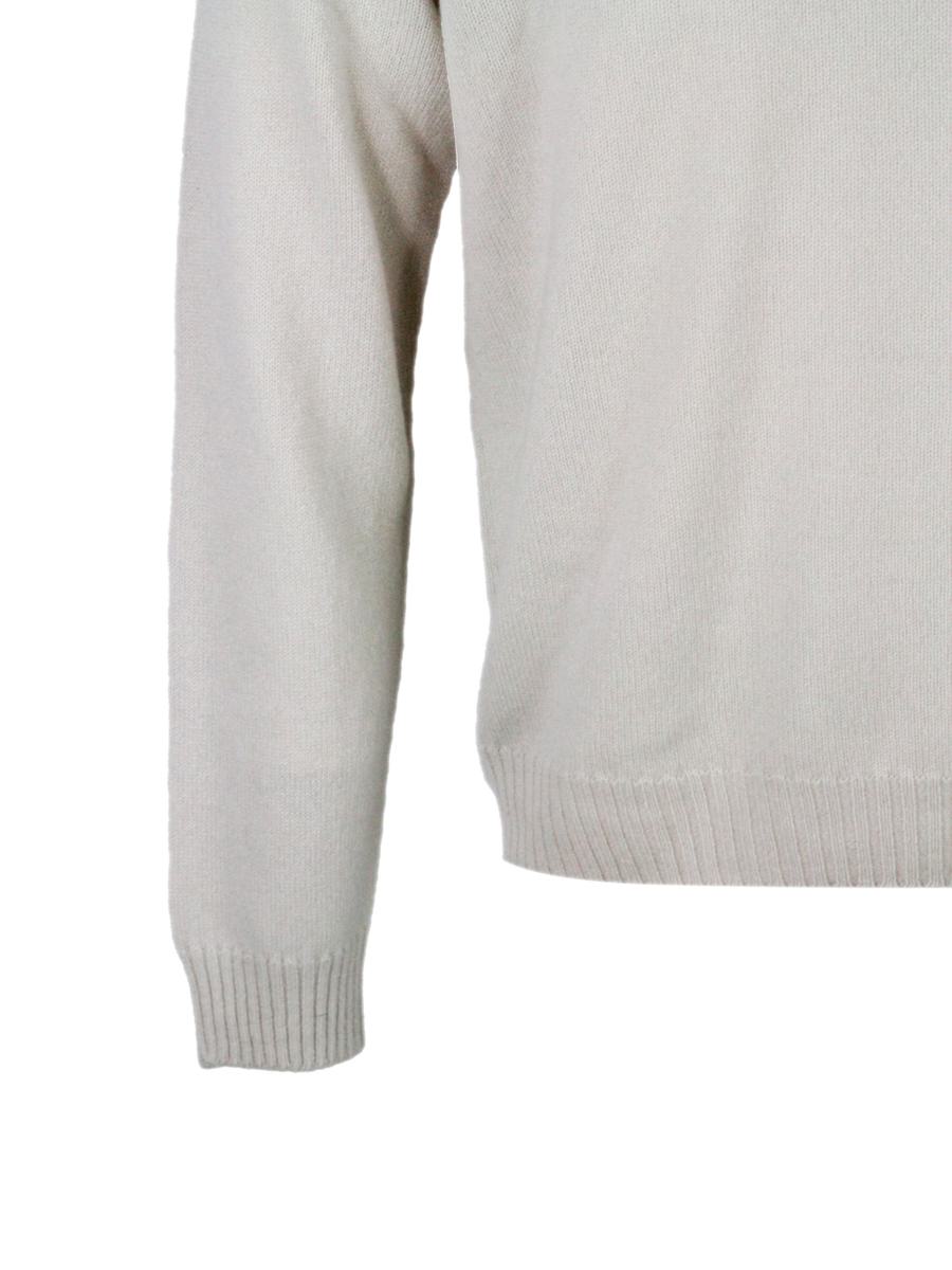 04651/ A Trip In A Bag Sweaters