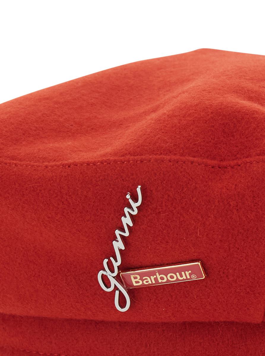 Red Hat With Flat Crown And Logo Plaque On The Side In Wool Woman