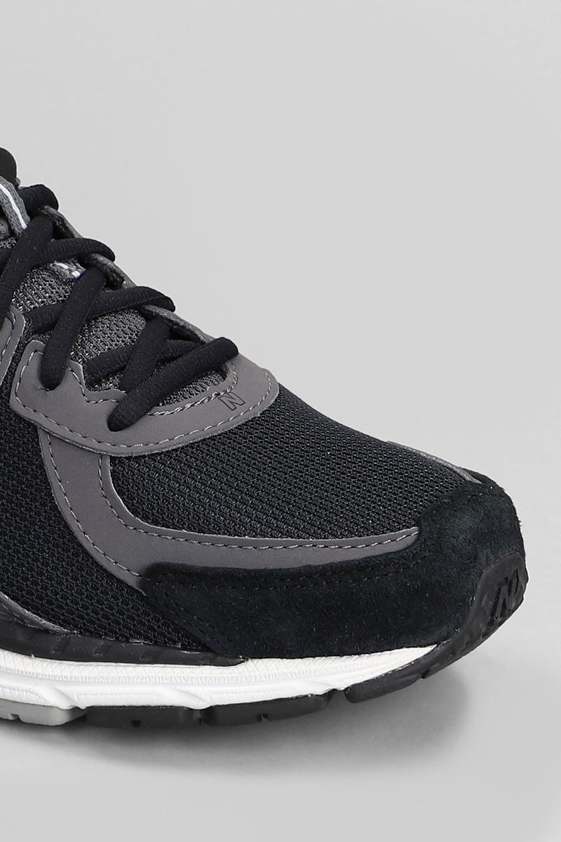 Comme Des Garçons X New Balance 860 Sneakers