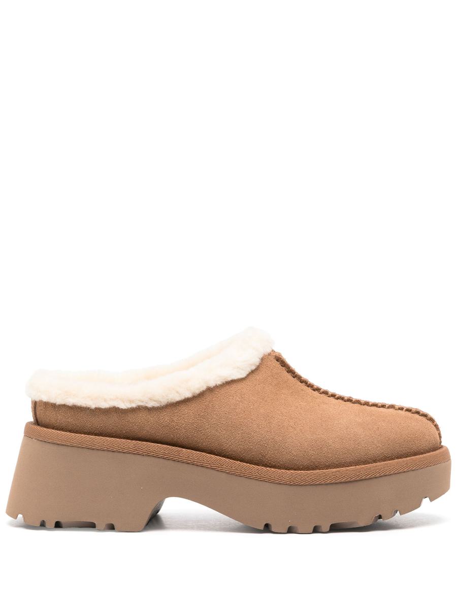 UGG W New Heights Cozy Clog Shoes