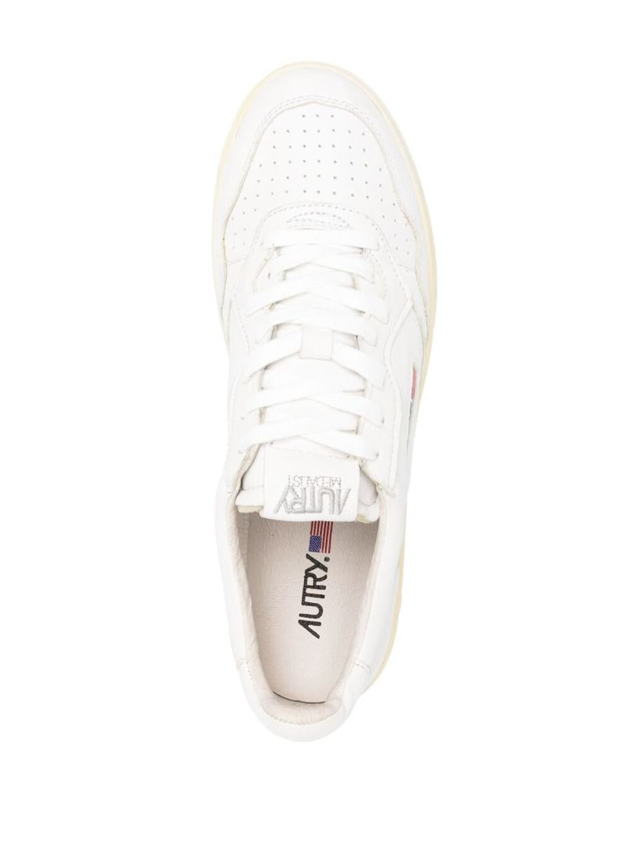 Autry Medalist Low-Top Sneakers