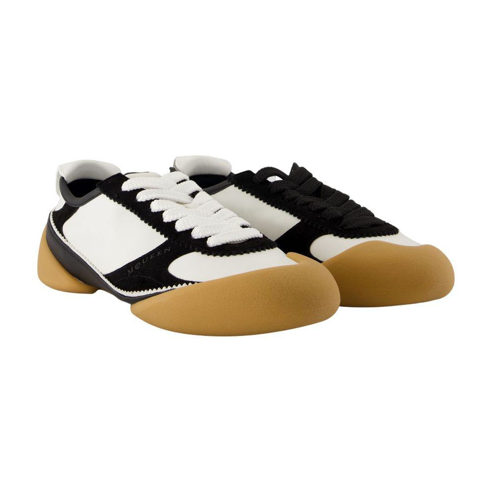 Alexander McQueen Sneakers Oversized