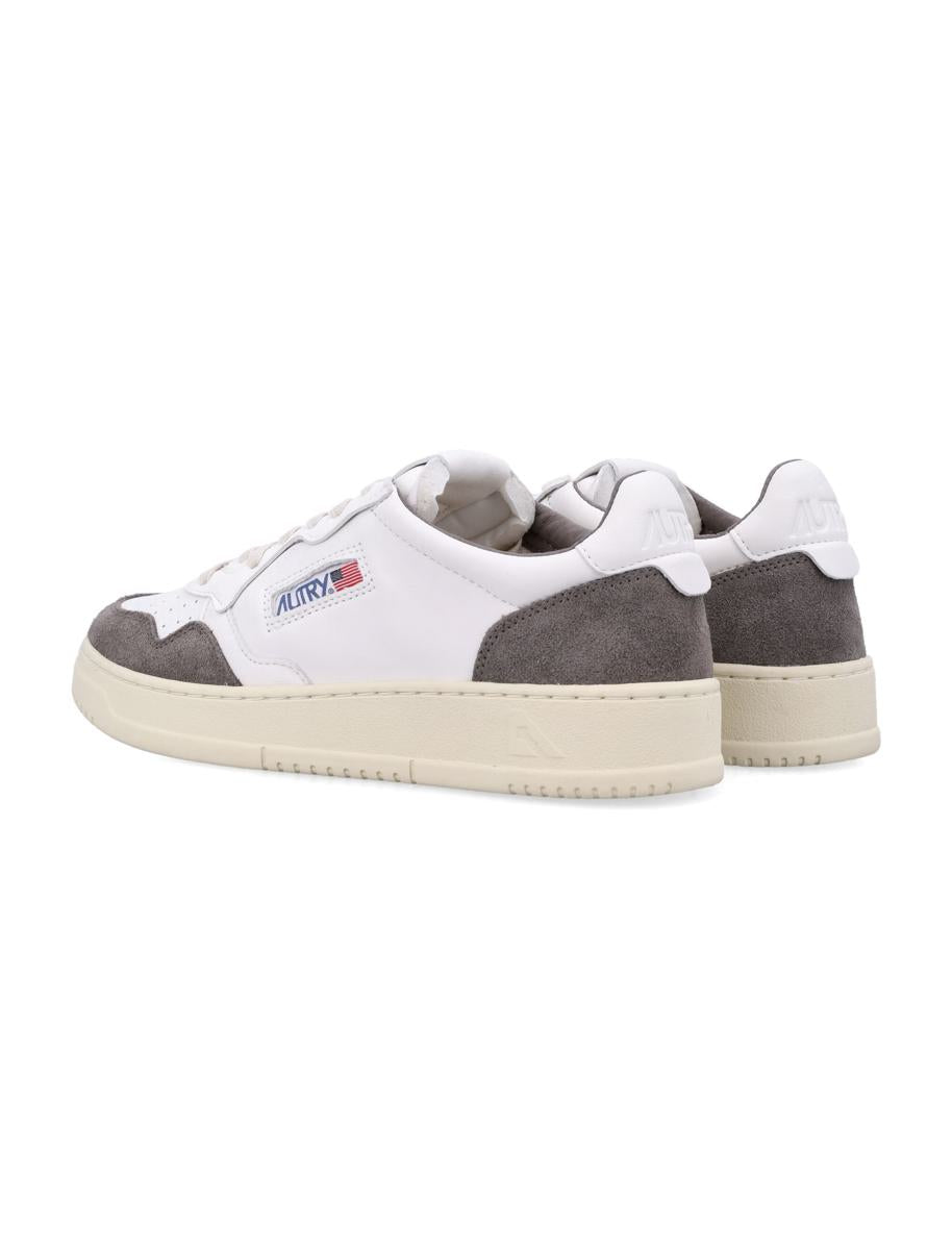Autry Medalist Low-Top Sneakers
