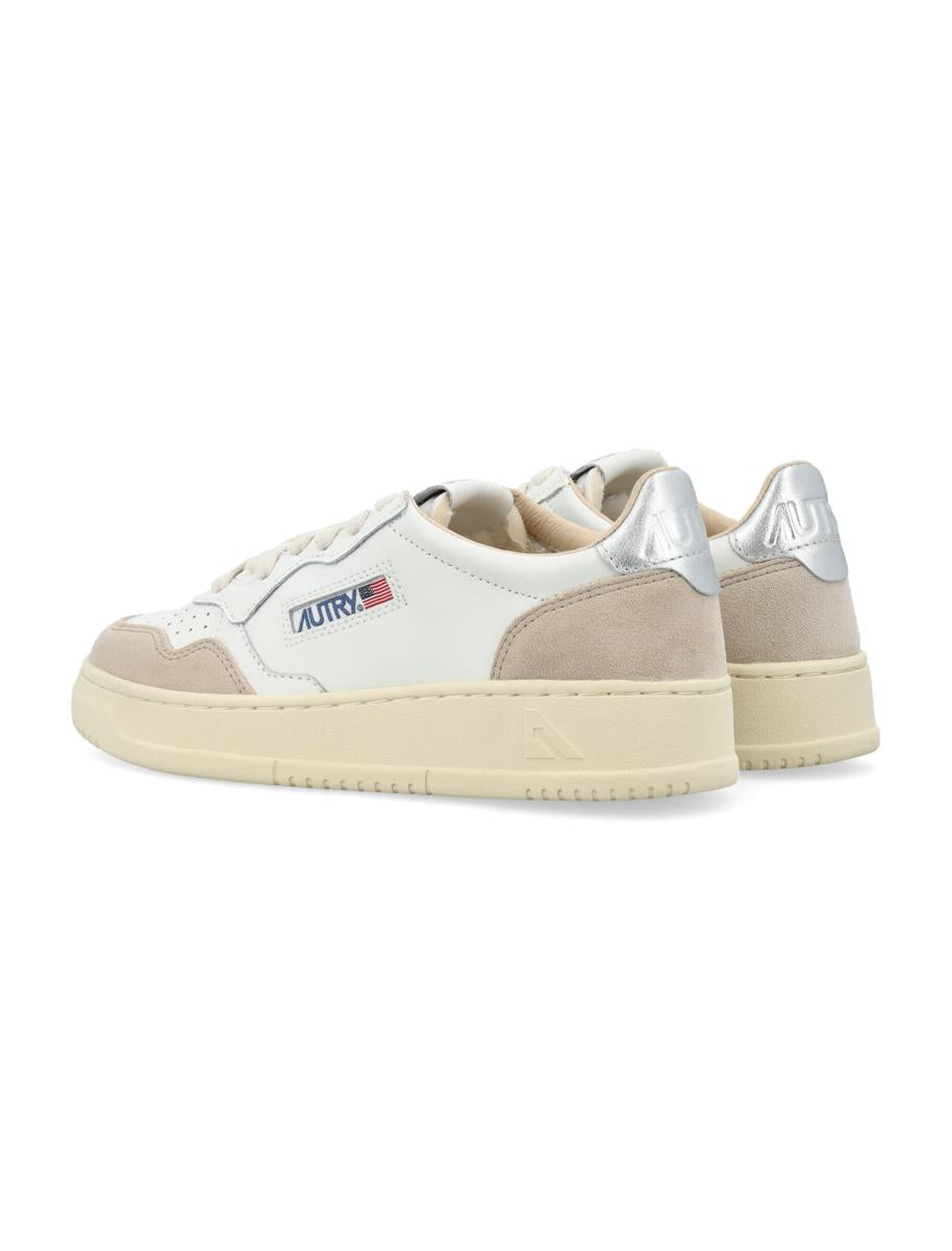 Autry Medalist Low Sneakers