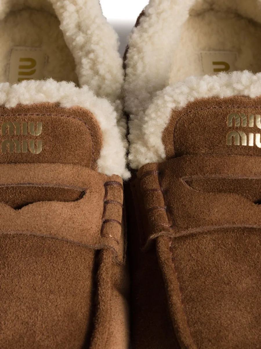 Miu Miu Mocassini Scamosciato Winter