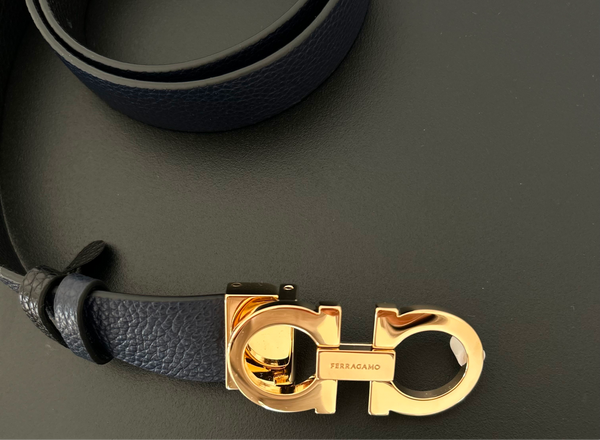 Luxury Gift Ideas for the Holiday Season: Timeless Elegance Meets Black Friday Savings