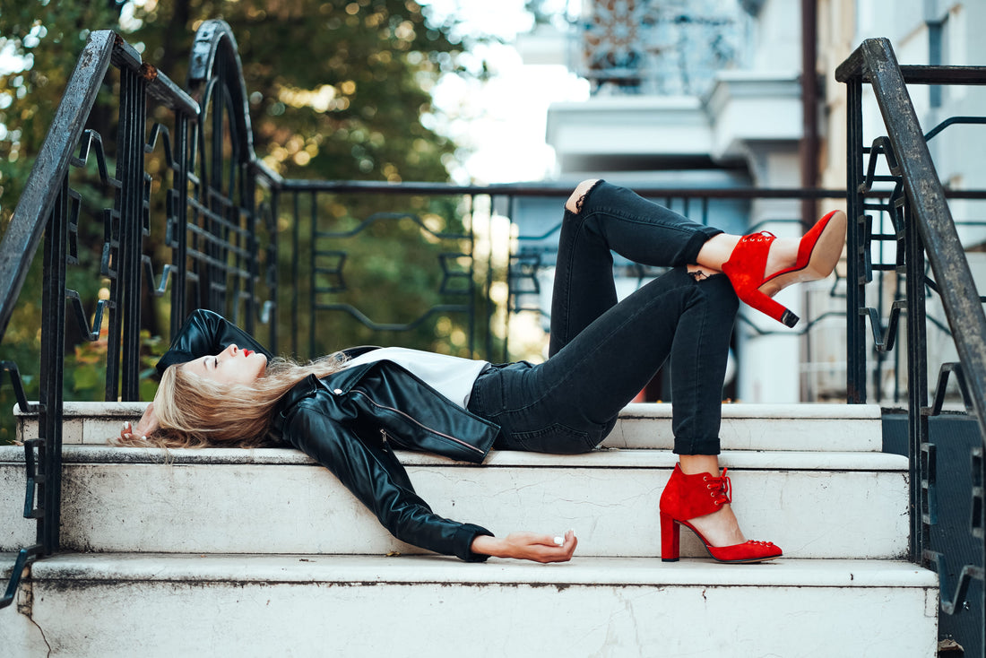 featured image of Red High Heel Shoes Outfit