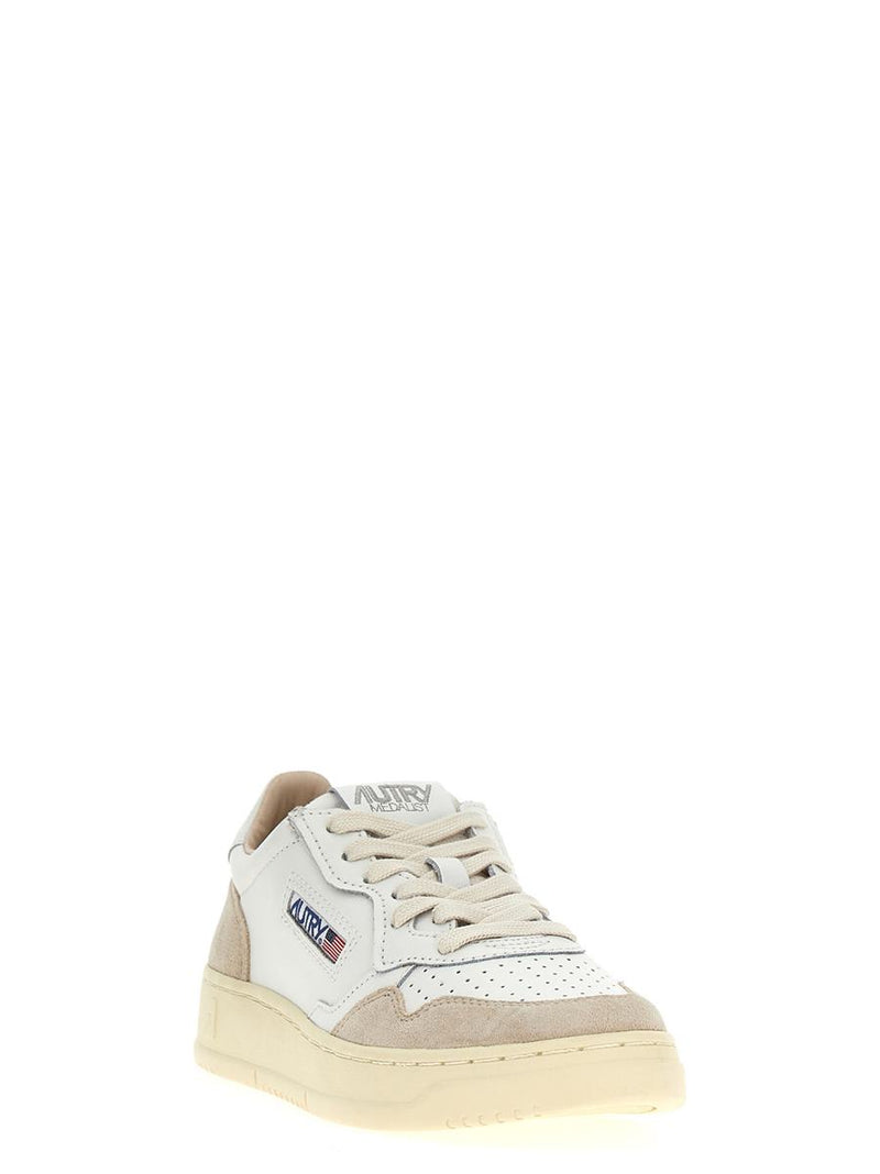 Autry 'Medalist Low' Sneaker
