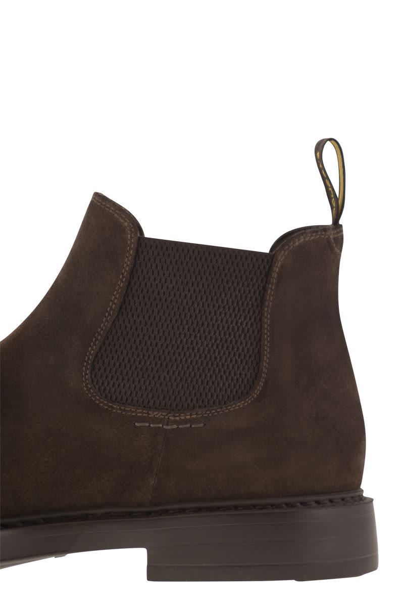 Doucal's Suede Chelsea Boot