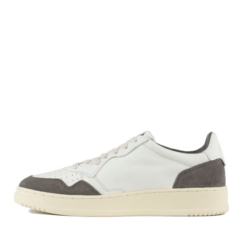 Autry Medalist Low Sneakers In White Leather And Suede Morel