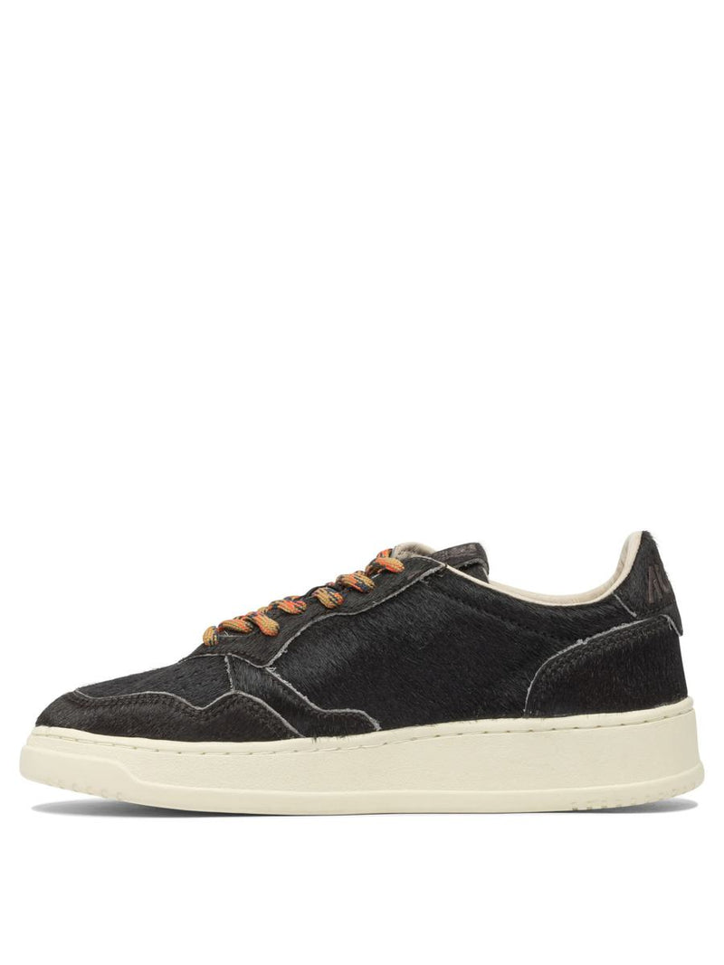 Autry "Medalist Low" Sneakers