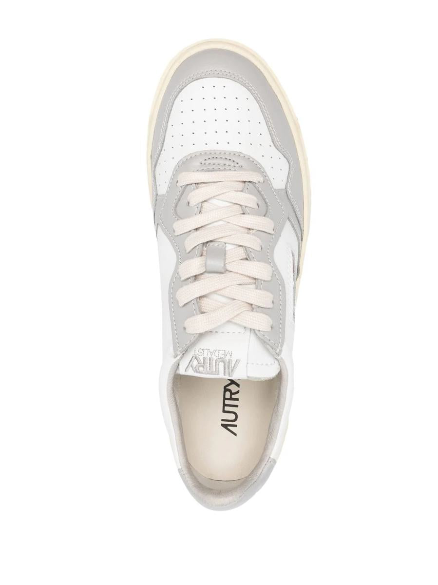 Autry Two-Tone Medalist Sneakers