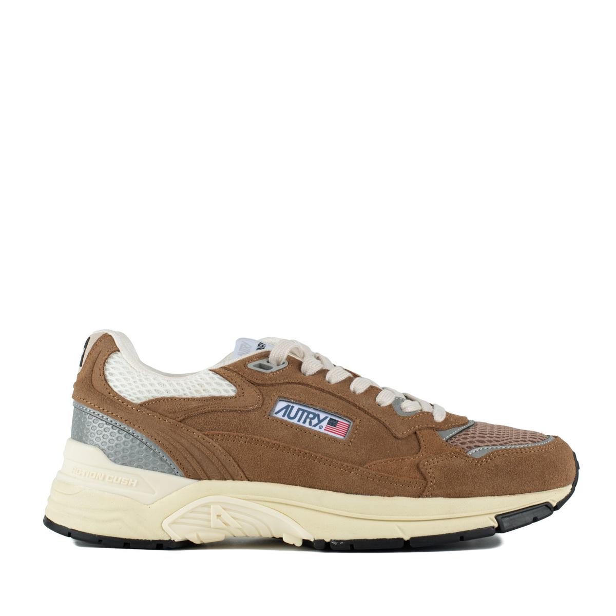 Autry Hyperway Sneakers In Mesh And Suede Cigar And Silver