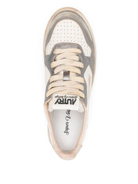 Autry 'Medalist Super Vintage' Sneakers