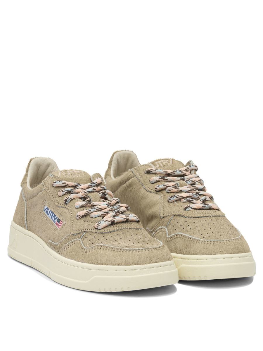 Autry "Medalist Low" Sneakers