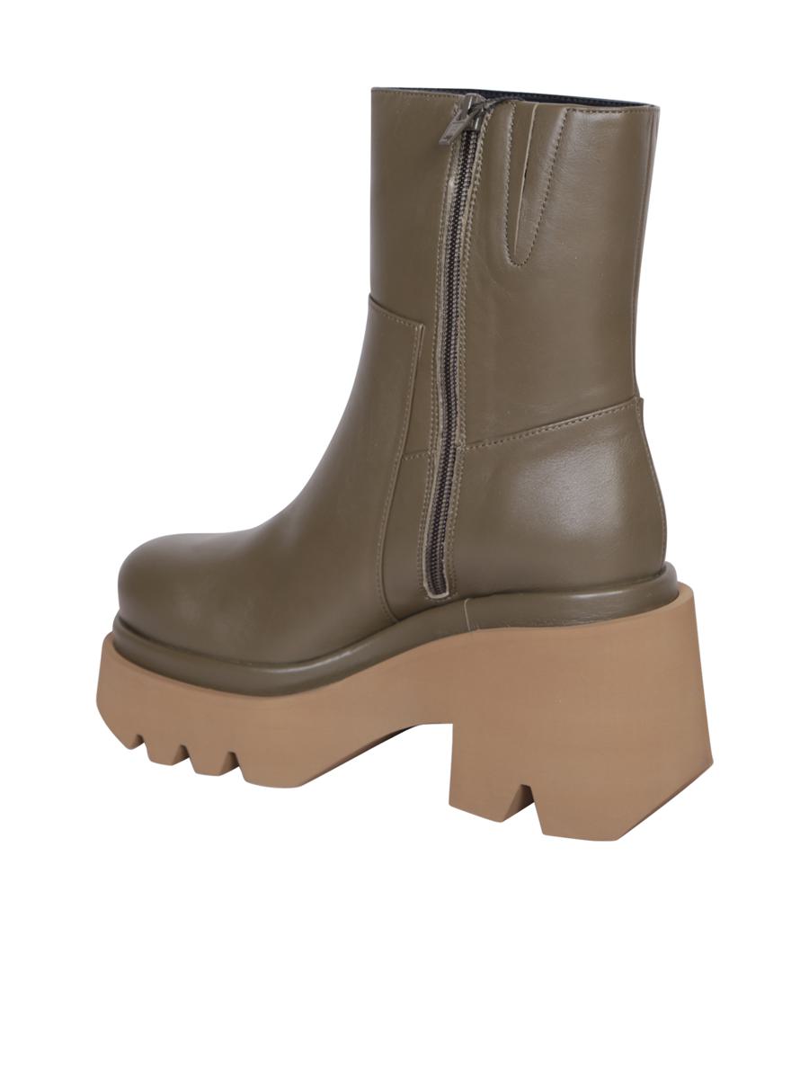 Paloma Barcelo High Heels