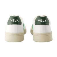 Veja Urca Sneakers