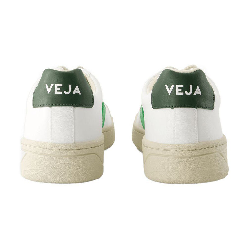 Veja Urca Sneakers