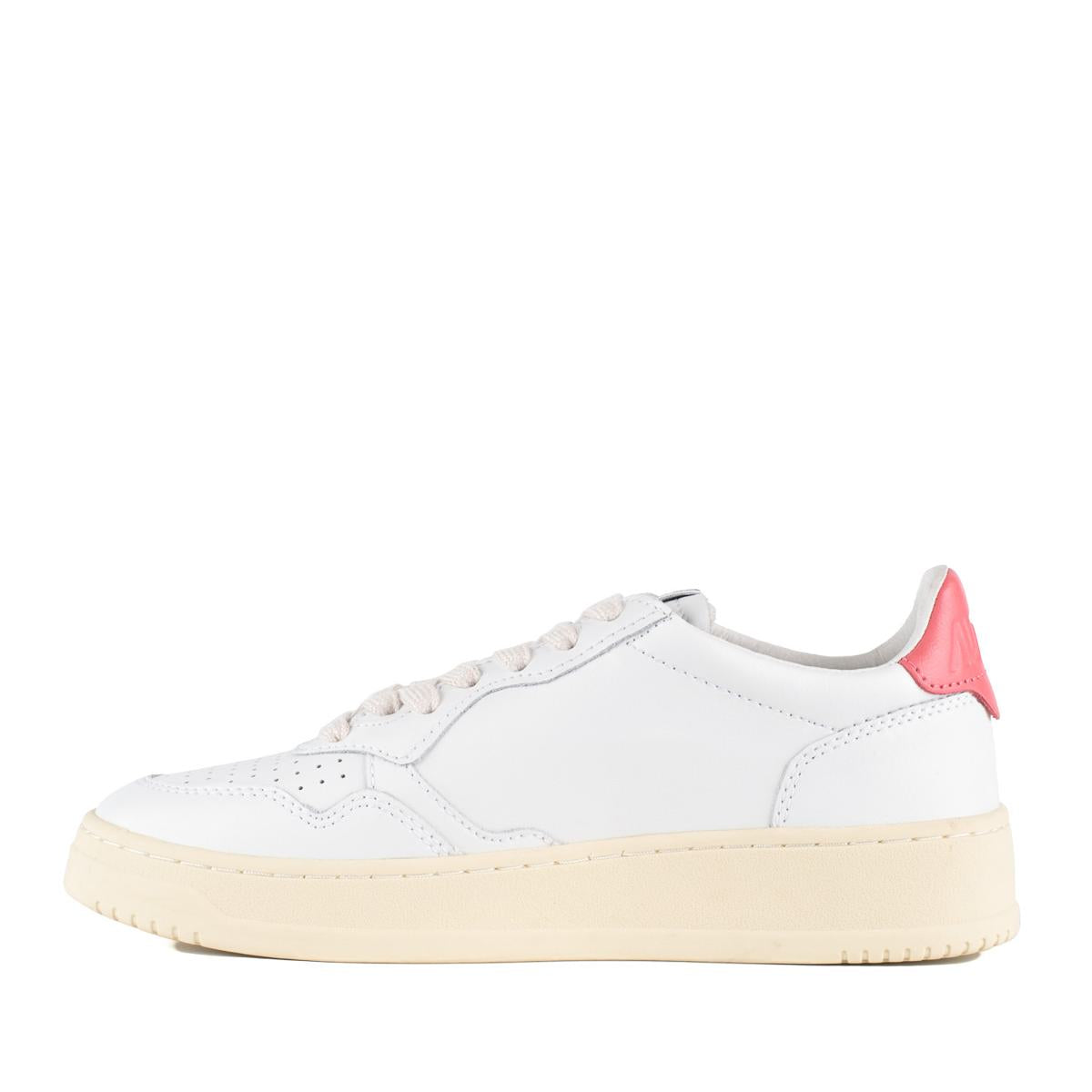 Autry Medalist Low White Leather And Tearose Sneakers