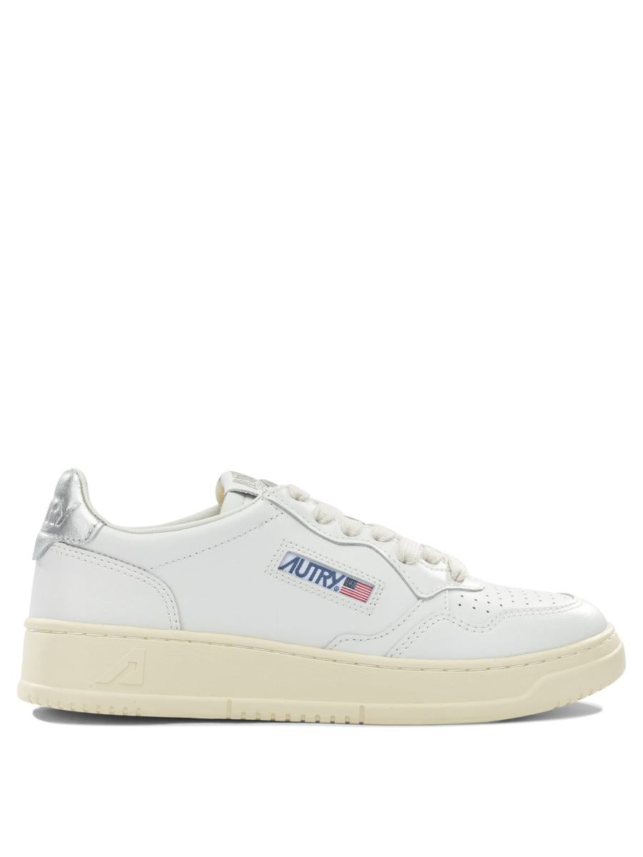 Autry "Medalist Low" Sneakers