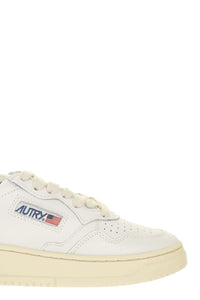 Autry Medalist Low - Leather Sneakers