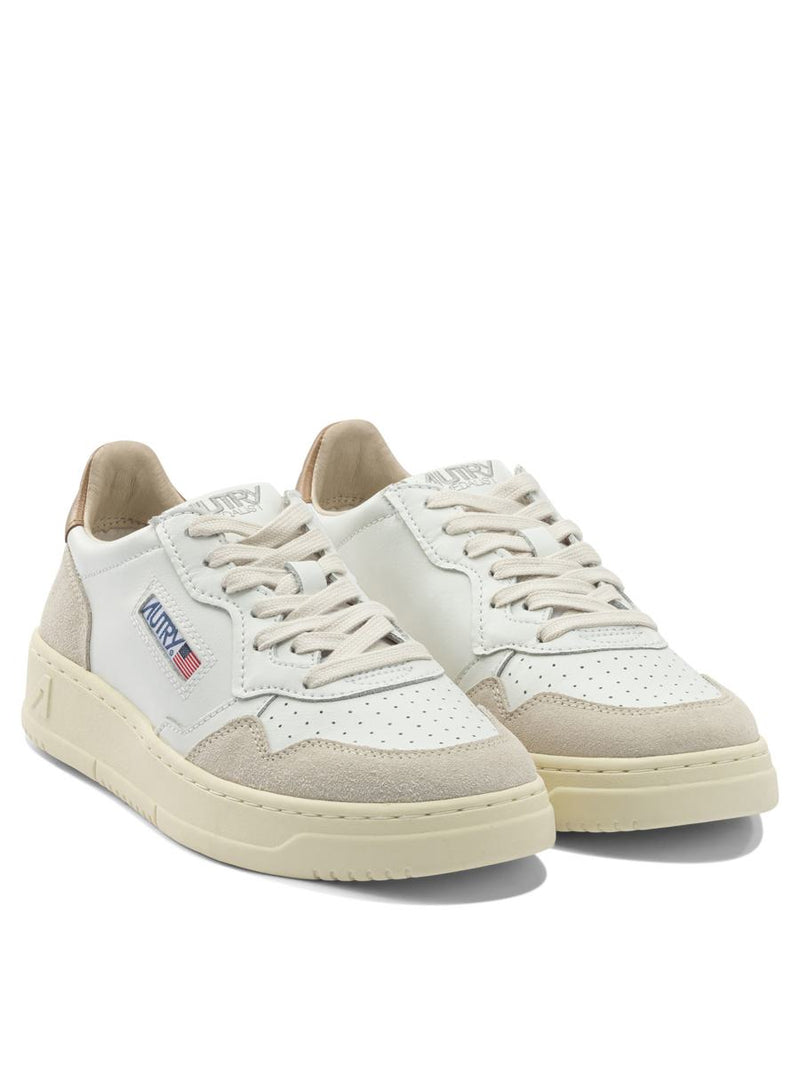 Autry "Medalist Low" Sneakers