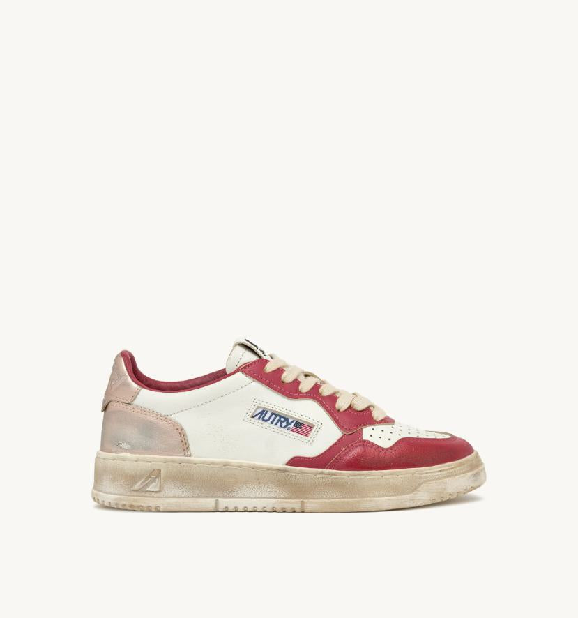 Autry "Medalist Low Super Vintage" Sneakers
