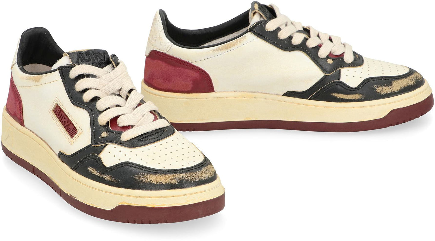 Autry Medalist Low-Top Sneakers