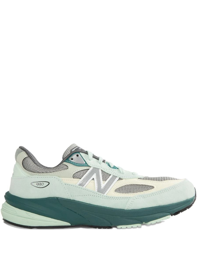 New Balance 990 Shoes