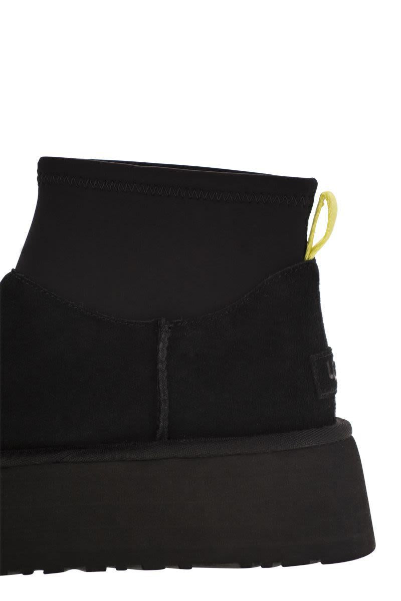 UGG Classic Mini Dipper Boots