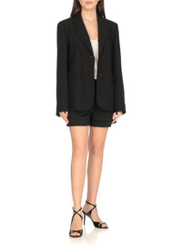 The Seller With Heel